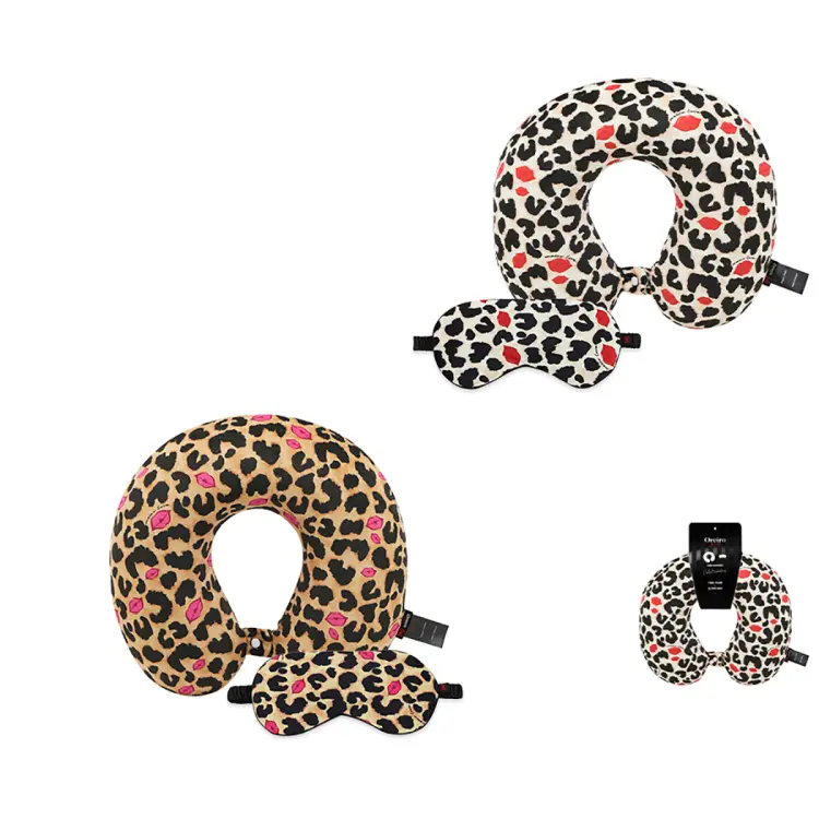 Set Viaje Oreiro Love Almohada y Masc 31324